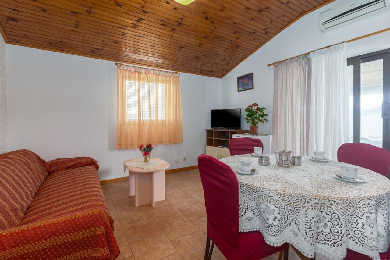 Apartman Ana Poreč Zewnętrze zdjęcie